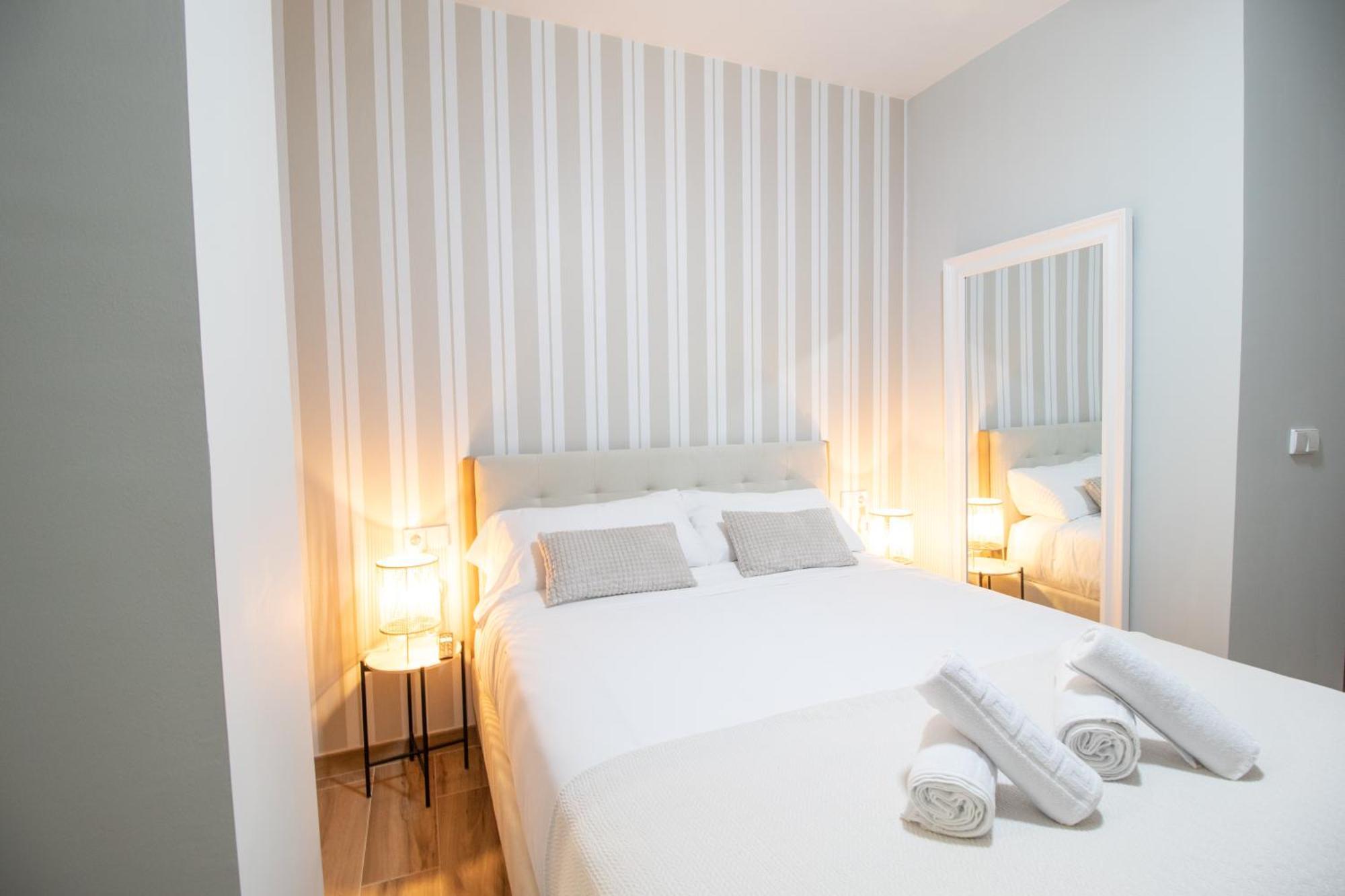 Suite Parque Del Turia By Concept Flats Valencia Exterior foto