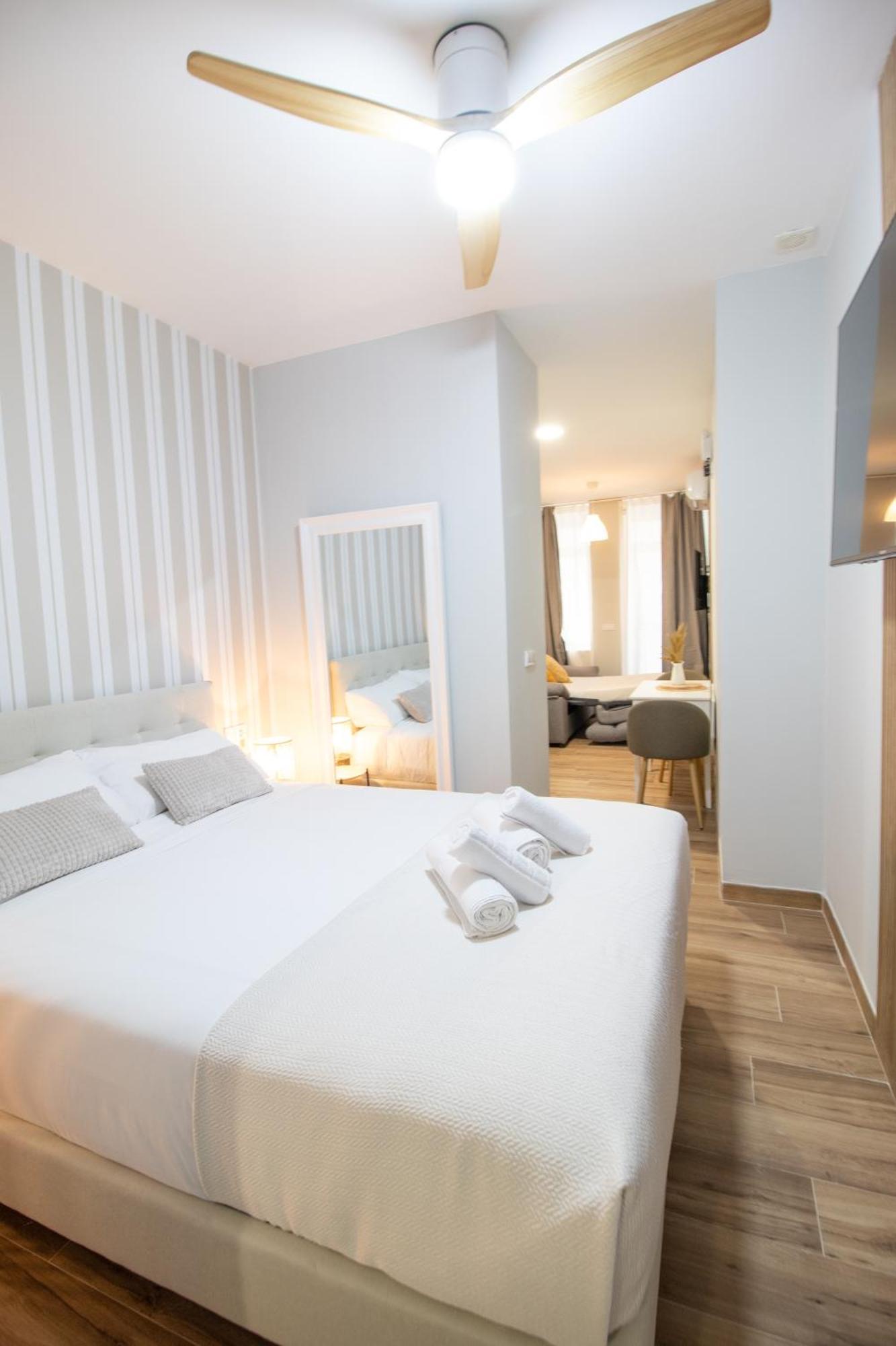 Suite Parque Del Turia By Concept Flats Valencia Exterior foto